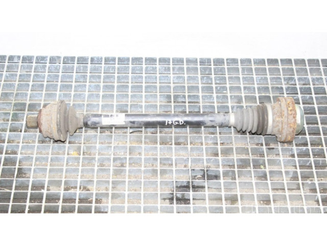 Задняя полуось