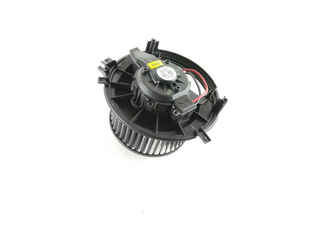 Вентилятор печки    5Q1819021E, 0130115576   Audi A3 S3 8V