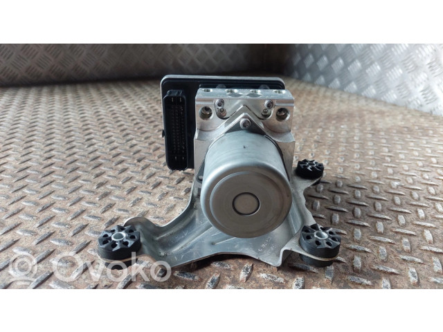 Jednotka ABS 6892279, 6892280   BMW 5 G30 G31 2019