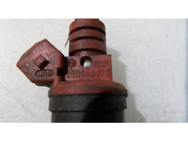 Vstřikovač 280150778 BMW 7 E38 pro benzínový motor 3.0