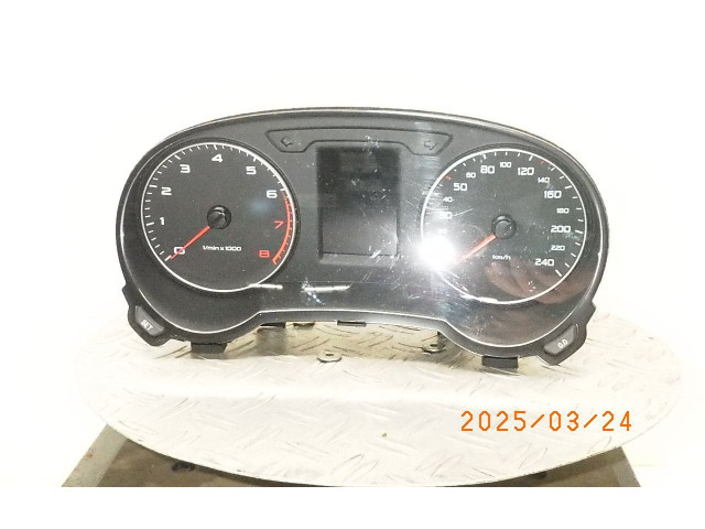 Панель приборов 8X0920900F Audi A1