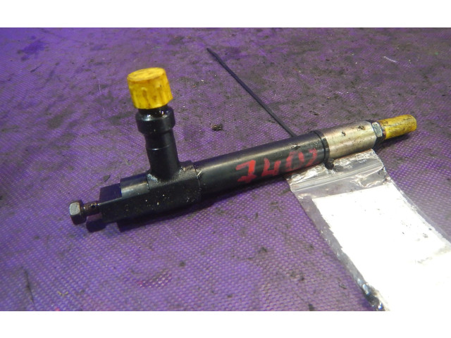 Vstřikovač 7390, 7390 Mazda Premacy RF4F