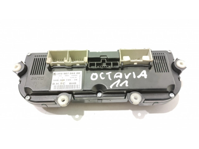 Блок управления климат-контролем 3T0907044AK, 3T0907044   Skoda Octavia Mk2 (1Z)