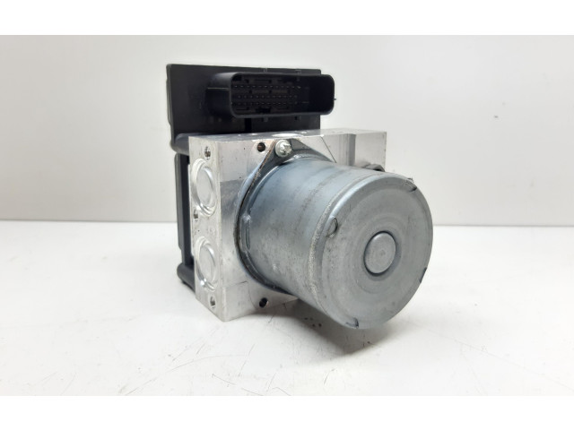 Блок АБС 3424682, 34513424682   BMW  X3 E83  2003 - 2010 года