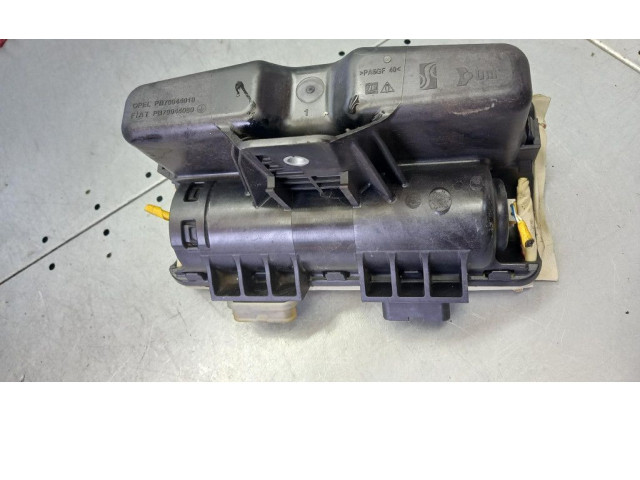 Подушка безопасности пассажира    Fiat Punto (199)