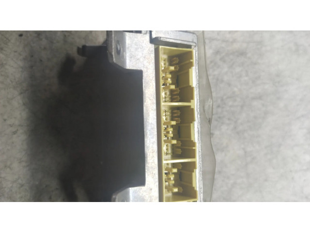 Блок подушек безопасности 77960SEFG822M1 Ford Mondeo MK IV