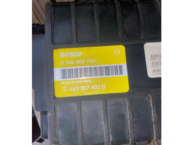Блок управления двигателя 0280000734, 443907403D Volkswagen Golf II