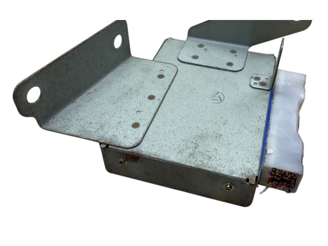 Блок управления коробкой передач 310361W301 Infiniti QX4