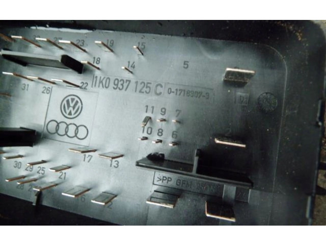 Зеркало электрическое Audi A3 S3 8P 2003 - 2012 года