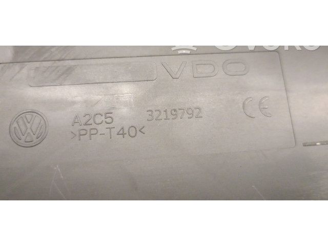 Přístrojová deska  Volkswagen Caddy 2017 2K5920876F, 2K5920876F  