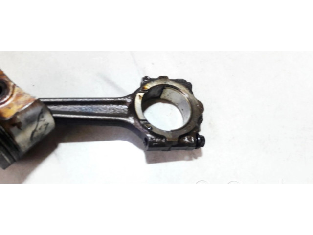 Píst Fiat Punto (176) pro benzínový motor 1.2