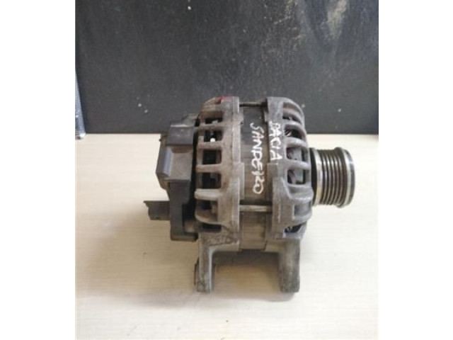 Генератор 231002949R Dacia Sandero