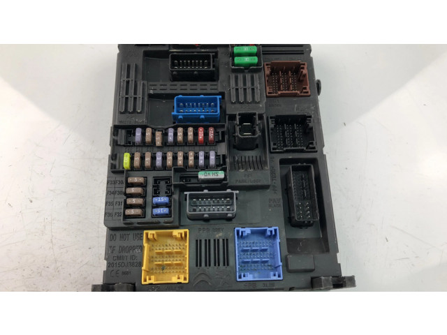 Pojistková skříňka 9832881380 Citroen C5 2020