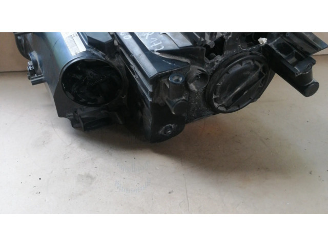 Передняя фара