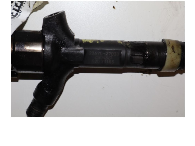 Vstřikovač 2367029035 Toyota RAV 4 (XA20) 1CD FTV