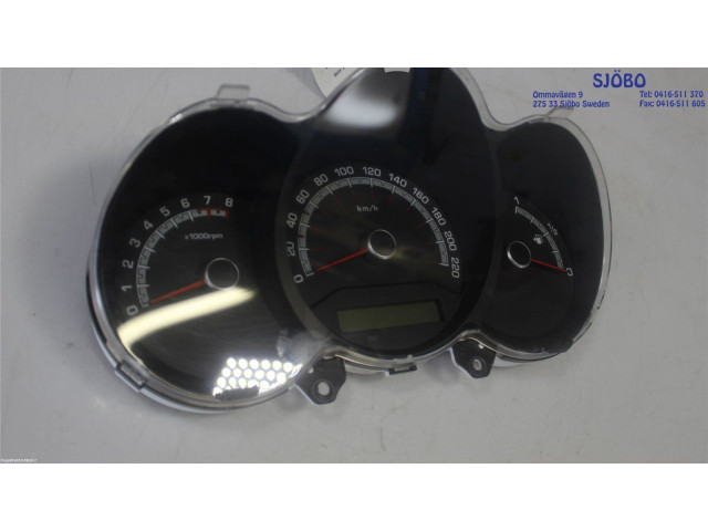 Панель приборов 940031P420, 94003-1P420   KIA Venga       