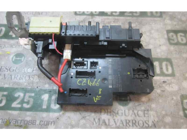 Pojistková skříňka Řídící jednotka BSM A2129000004, A2129003702 Mercedes-Benz CLK A209 C209 2009