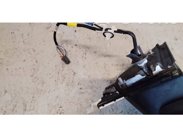 Зеркало электрическое        Audi e-tron   -  года   