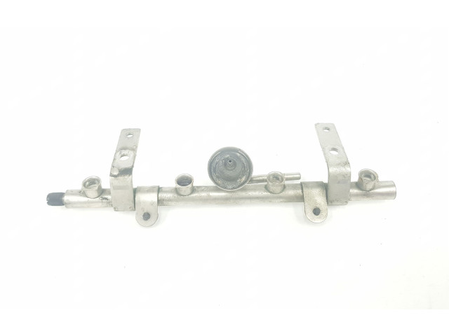 Топливная рампа 1521389, 13511521389 Mini One - Cooper R50 - 53 для двигателя W11B16A