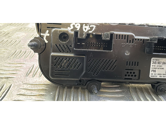 Блок управления климат-контролем 3V0907044CR Skoda Superb B8 (3V)