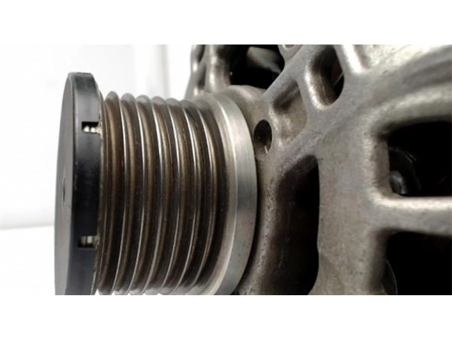 Генератор 231006007RA Renault Clio IV