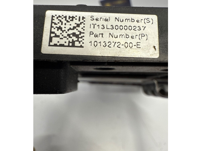 Pojistková skříňka T13L30000237, 101327200E Tela Model S 2015