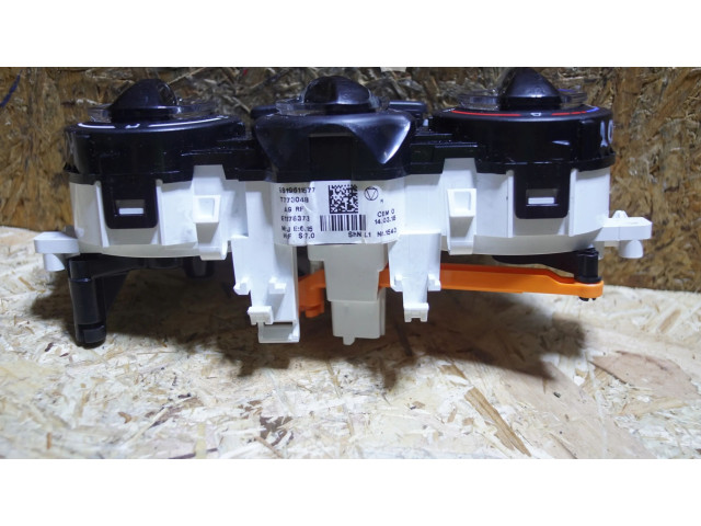 Блок управления климат-контролем 9819811577   Peugeot 2008 I