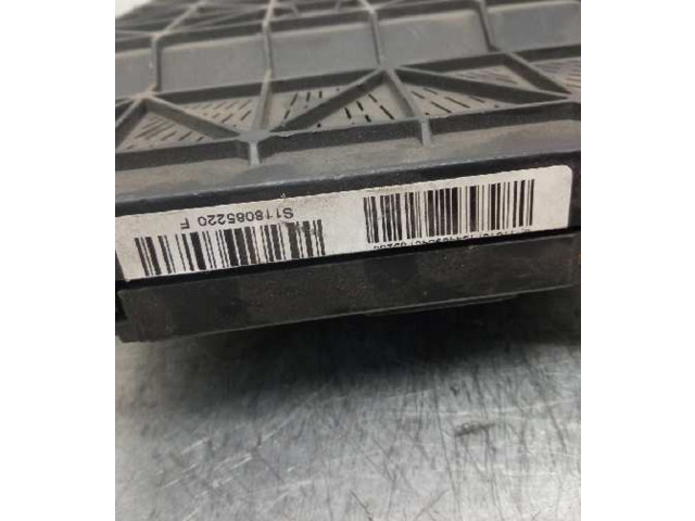 Блок предохранителей S118085220F   Citroen Xsara    