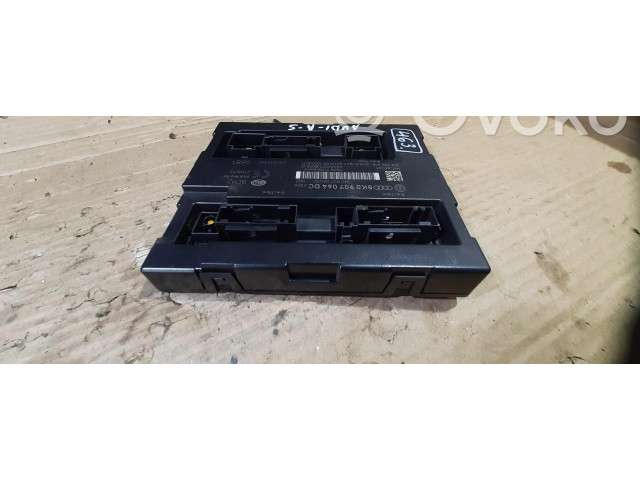 Блок комфорта 8K0907064DC Audi A5 8T 8F