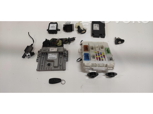 Комплект блоков управления    Ford Kuga II