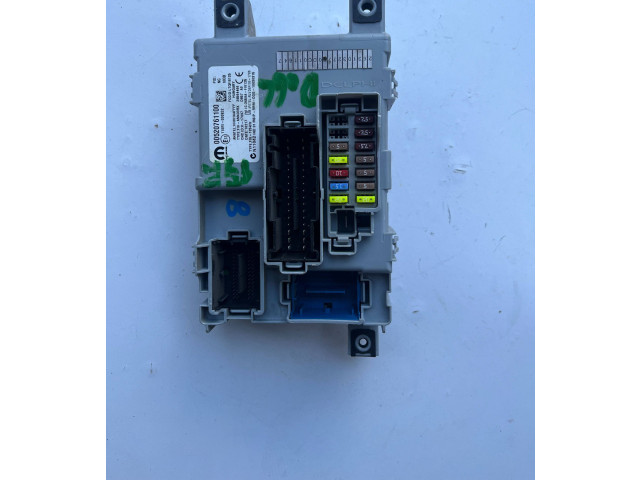 Pojistková skříňka 00520761100, 116RI000832 Fiat Doblo 2015