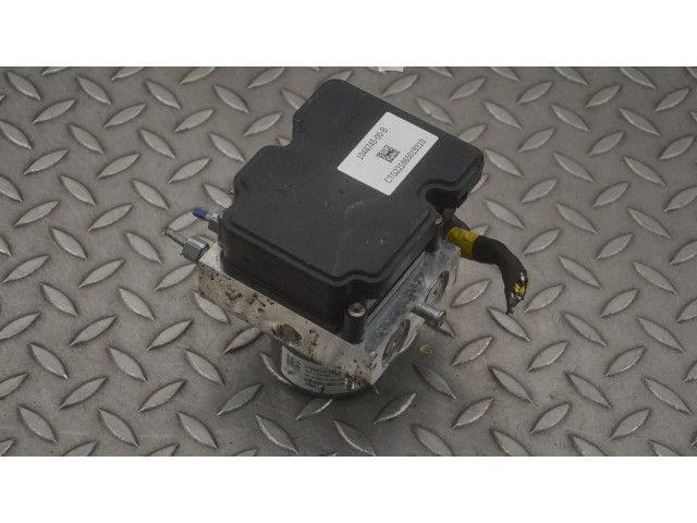 Jednotka ABS 104474500B   Tesla Model Y 2022