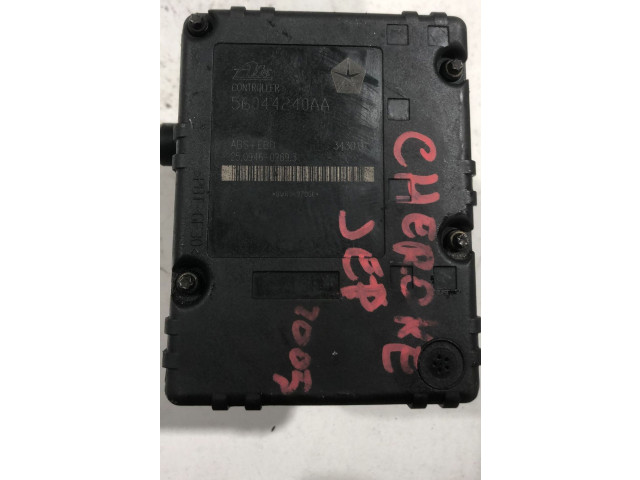 Блок АБС P52128675AA, P52128675AA Jeep Cherokee III KJ 2001 - 2008 года