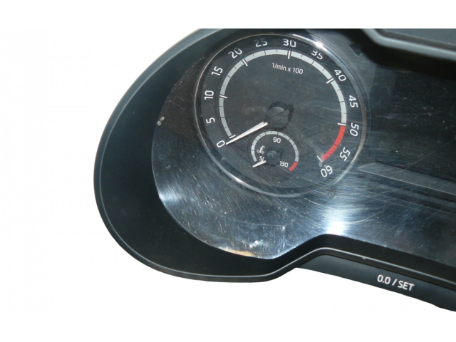 Панель приборов 5E0920957C   Skoda Octavia Mk3 (5E)       