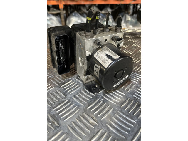 Jednotka ABS 1806320   Ford Fiesta 2012