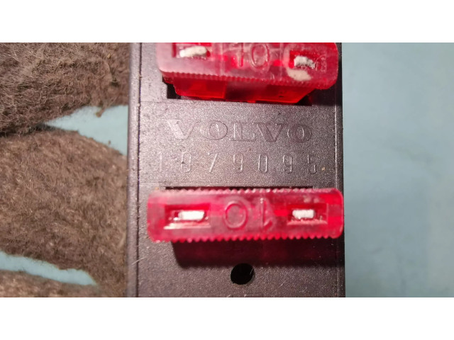 Pojistková skříňka 1079095 Volvo 440 2011