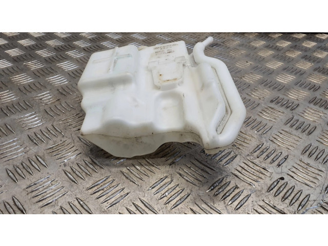 Расширительный бачок охлаждающей жидкости