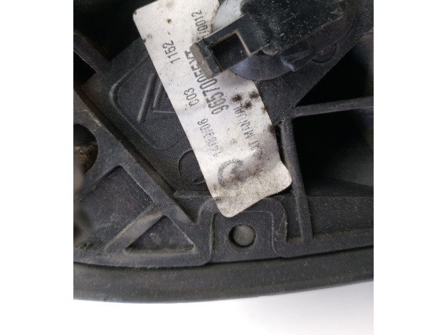 Зеркало (управляемое электричеством)