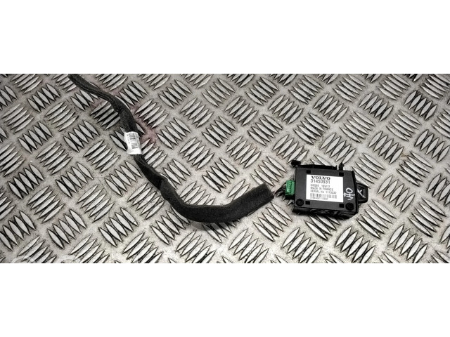Блок управления 31450931   Volvo V70