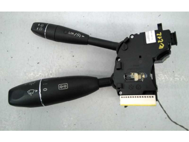 Ручка стеклоочистителей 2310090900, E3-A1-12-2   Mercedes-Benz E W211