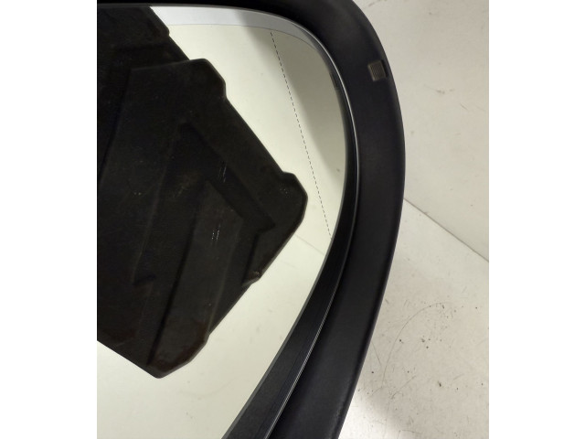 Zpětné zrcátko Volkswagen Touareg II 2016 7P6857501ED