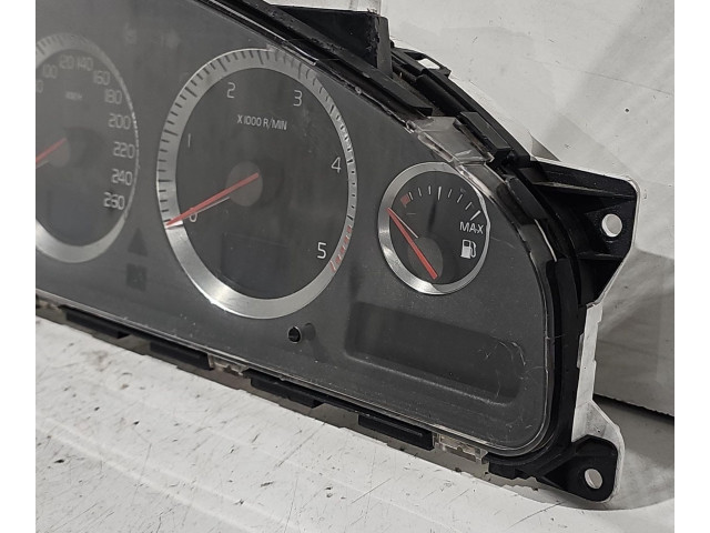 Панель приборов 30728791, 30728791   Volvo V70       
