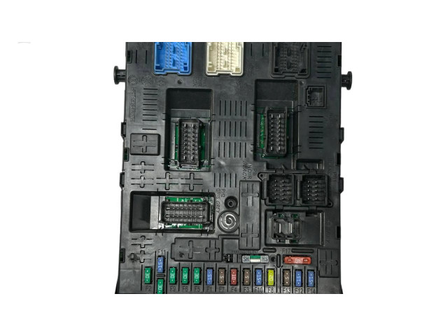   Pojistková skříňka 9678477280   Citroen Berlingo 2011