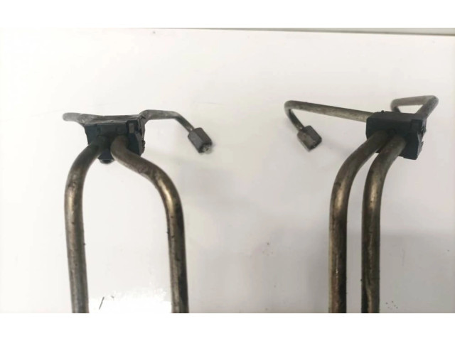 Топливная рампа 9654592680   Citroen C5  