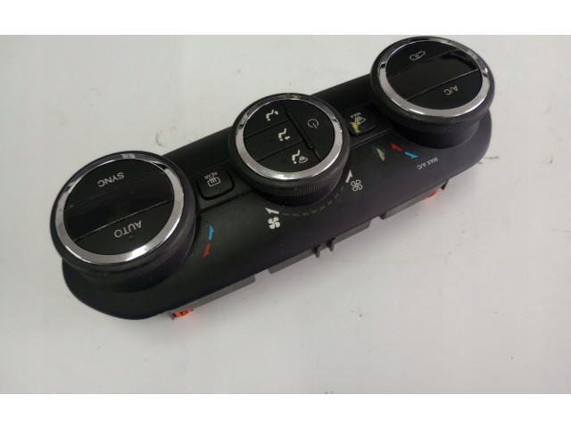 Блок управления климат-контролем 07356349050 Jeep Renegade