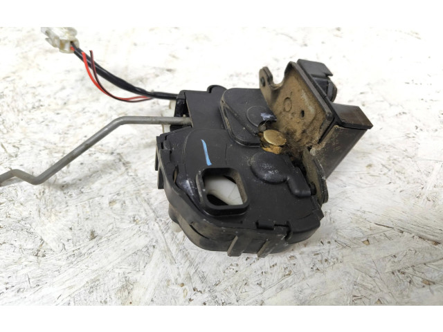 Zámek zadních dveří Mazda 2 2005