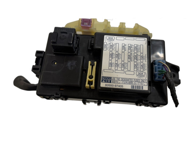 Ящик предохранителей (комплект) 8260097405 Daihatsu YRV