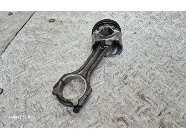  Поршень с шатуном  D4FC, P292  KIA Rio  