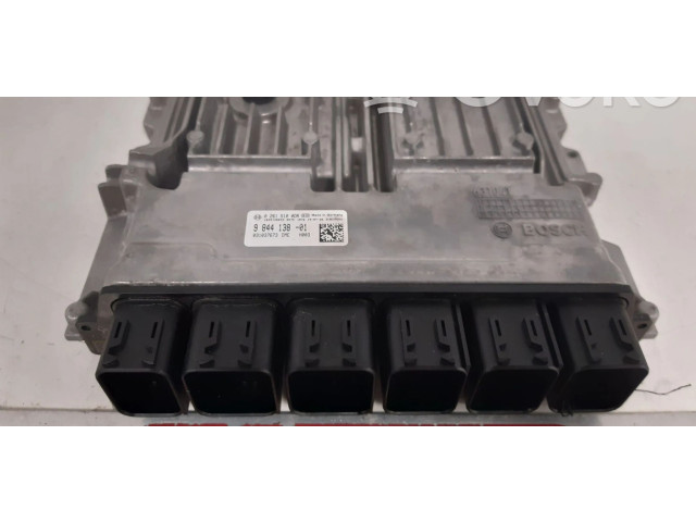 Řídící jednotka 9844138 BMW 3 G20 G21 2019