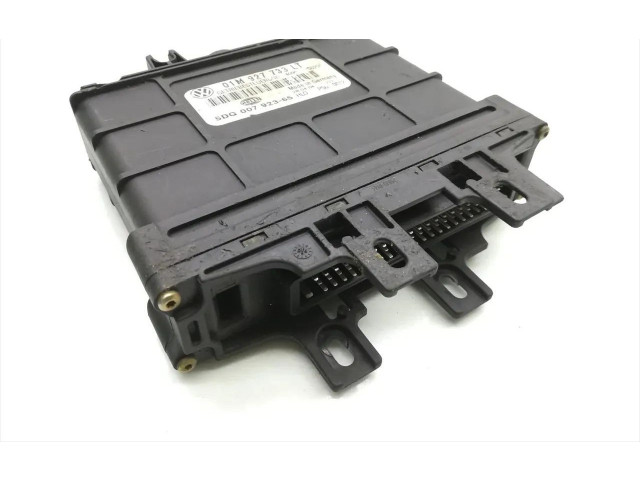 Блок управления коробкой передач 01M927733LT, 5DG007923-65   Volkswagen Golf Cross